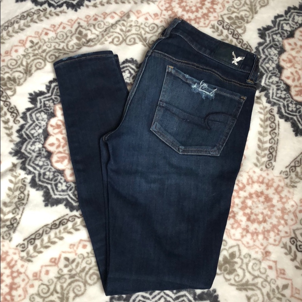 AE distressed dark washed jeans